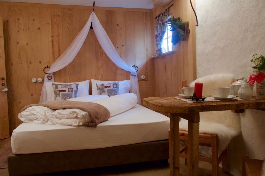 Agriturismo Baita De L'All Изолачча Экстерьер фото