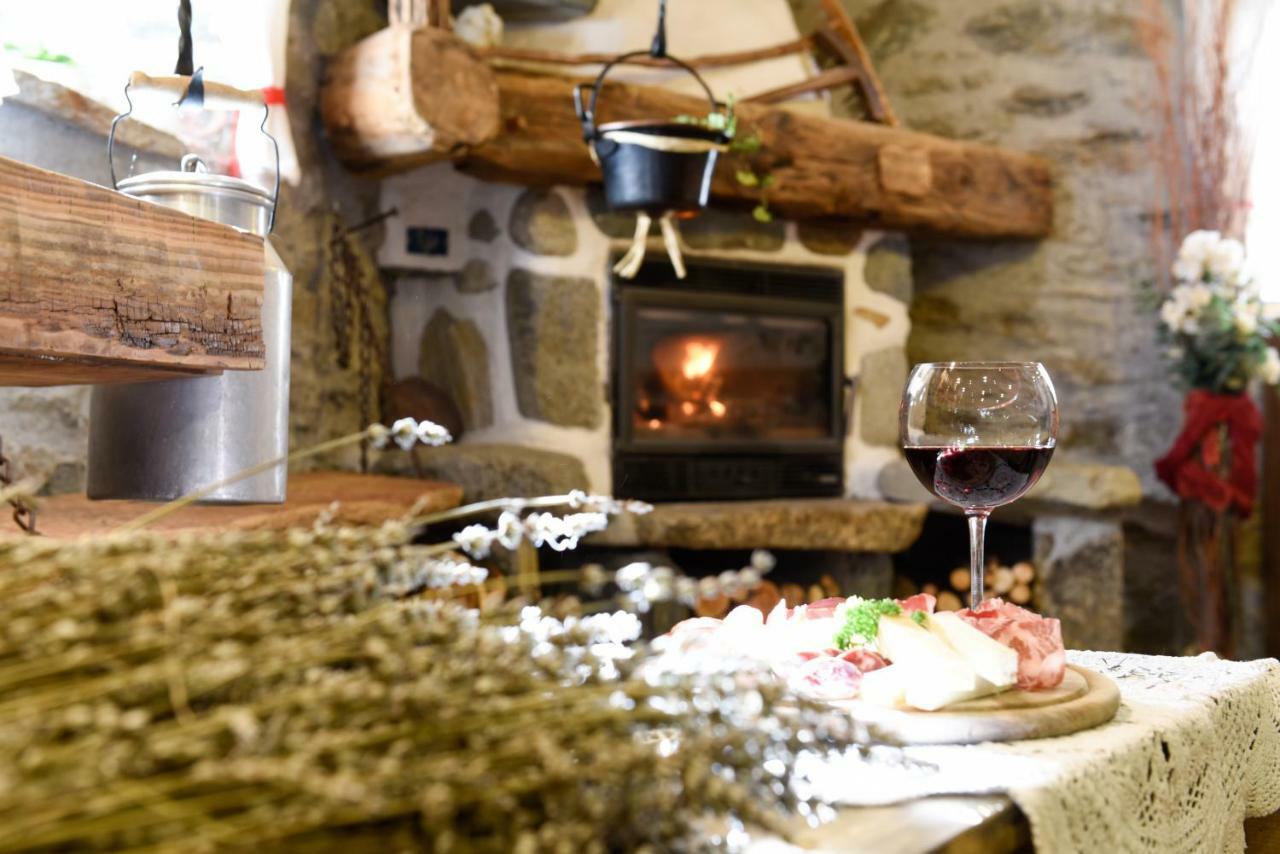Agriturismo Baita De L'All Изолачча Экстерьер фото